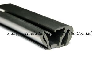 China EPDM-Extrudierte Kautschukdichtungsprodukte für Fensterkanäle fournisseur